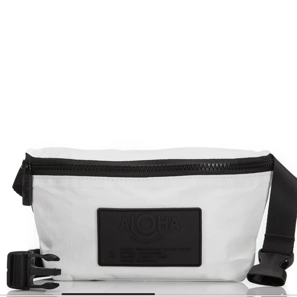 ALOHA Mini Hip Pack - Picture 2 of 7